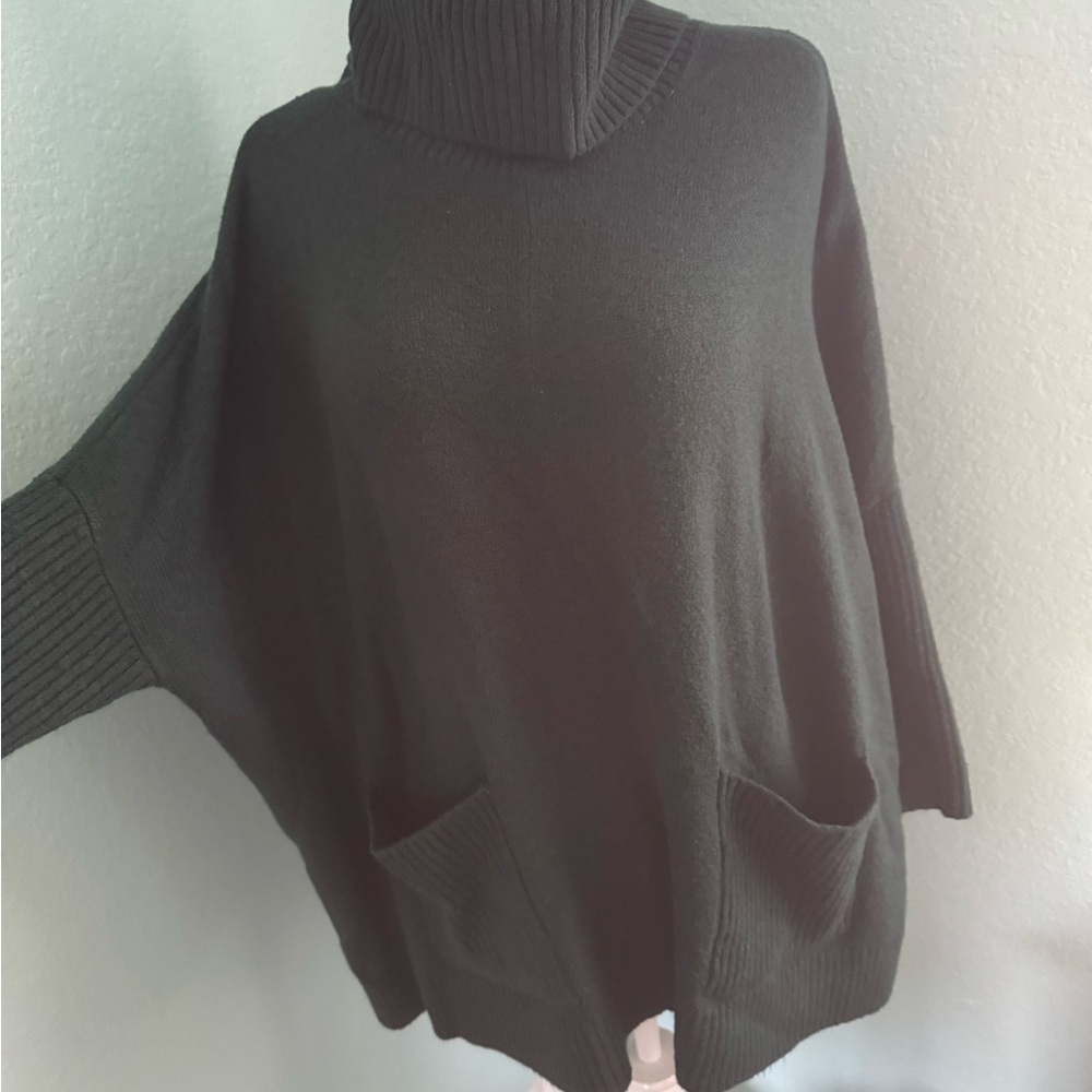 Women's Loft Forest green Turtleneck Sweater